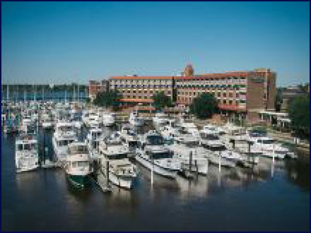 Wet Slip in New Bern, North Carolina